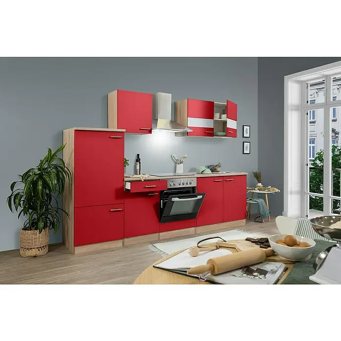 Respekta Singleküche Merle Typ 1 - Breite: 270 cm, Rot, Mit Elektrogeräten, Volumen Backofen: 72 l - Eine moderne Küche in Rot und Holzoptik mit Hängeschränken und einem Herd mit geöffneter Backofentür. Küchenutensilien sind auf dem Tisch verteilt.