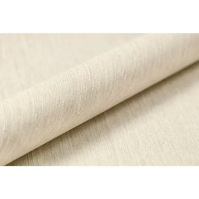 Rasch BARBARA Home Collection II Vliestapete - Dunkelbeige, Uni, 10,05 x 0,53 m - Detailaufnahme einer Rolle hellbeigen Leinens mit feiner Textur. Perfekt für Bekleidung oder Heimtextilien.