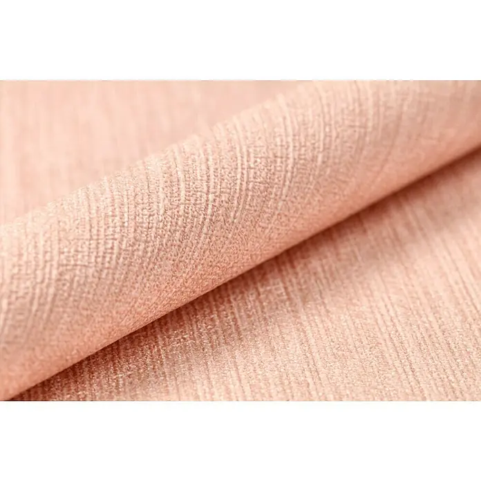 Rasch BARBARA Home Collection II Vliestapete - Rosa, Uni, 10,05 x 0,53 m - Nahaufnahme eines aufgerollten, rosafarbenen Stoffstücks mit dezenter Textur. Ideal für Bekleidung oder Heimtextilien.