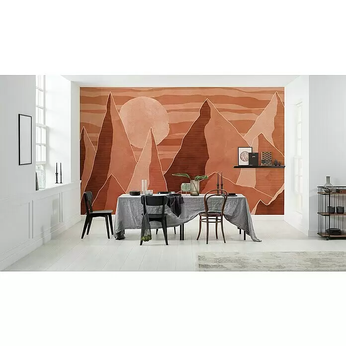 Komar Ink Fototapete Desert Mile - 8 -tlg., B x H: 400 x 280 cm, Vlies - Eine abstrakte Wandtapete mit Gebirgslandschaft in warmen Terrakotta- und Brauntönen mit Sonnendesign.